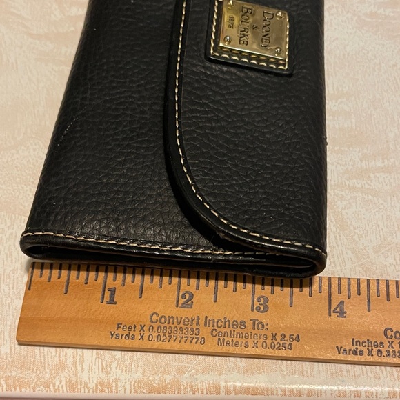 Dooney & Bourke Black Pebbled Leather Continental Wallet Clutch - Picture 12 of 12